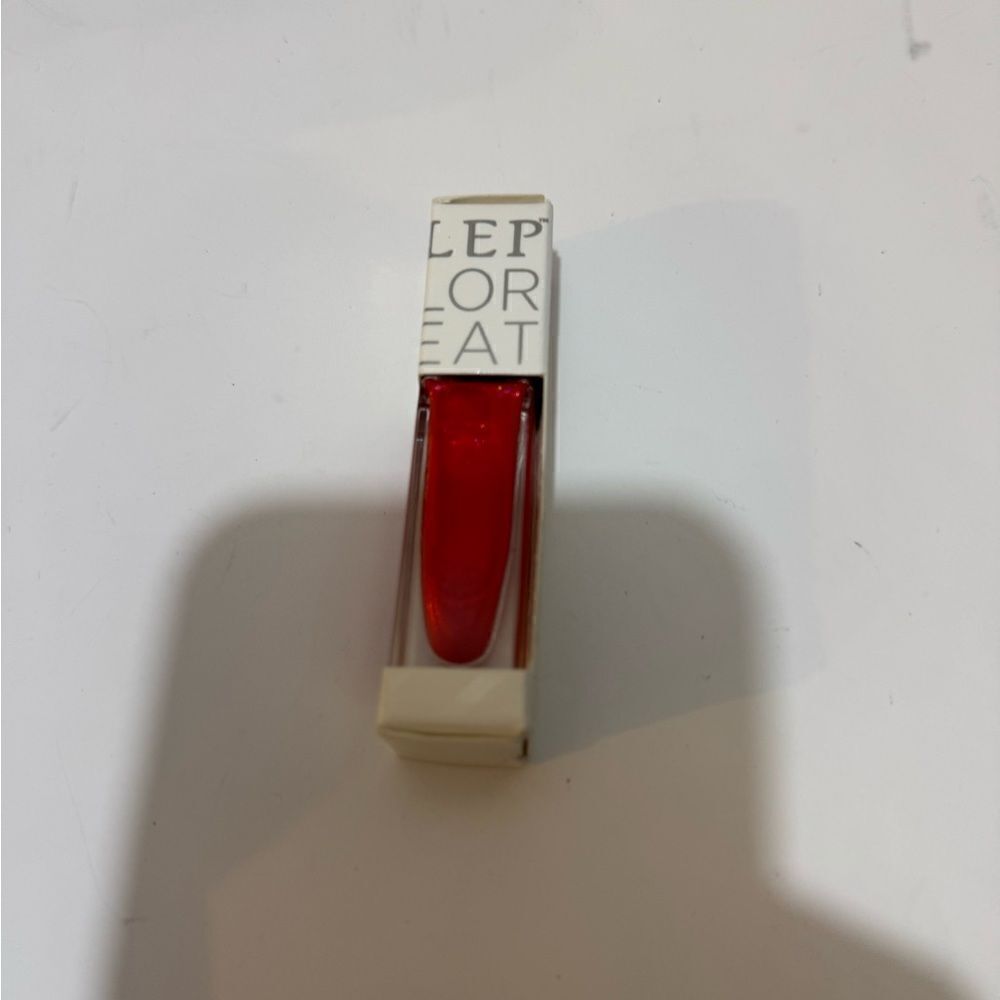 - Julep lipstick Shawn bombshell